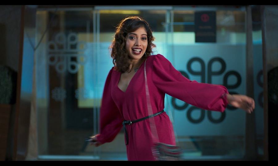 Beauty and Bling commercial